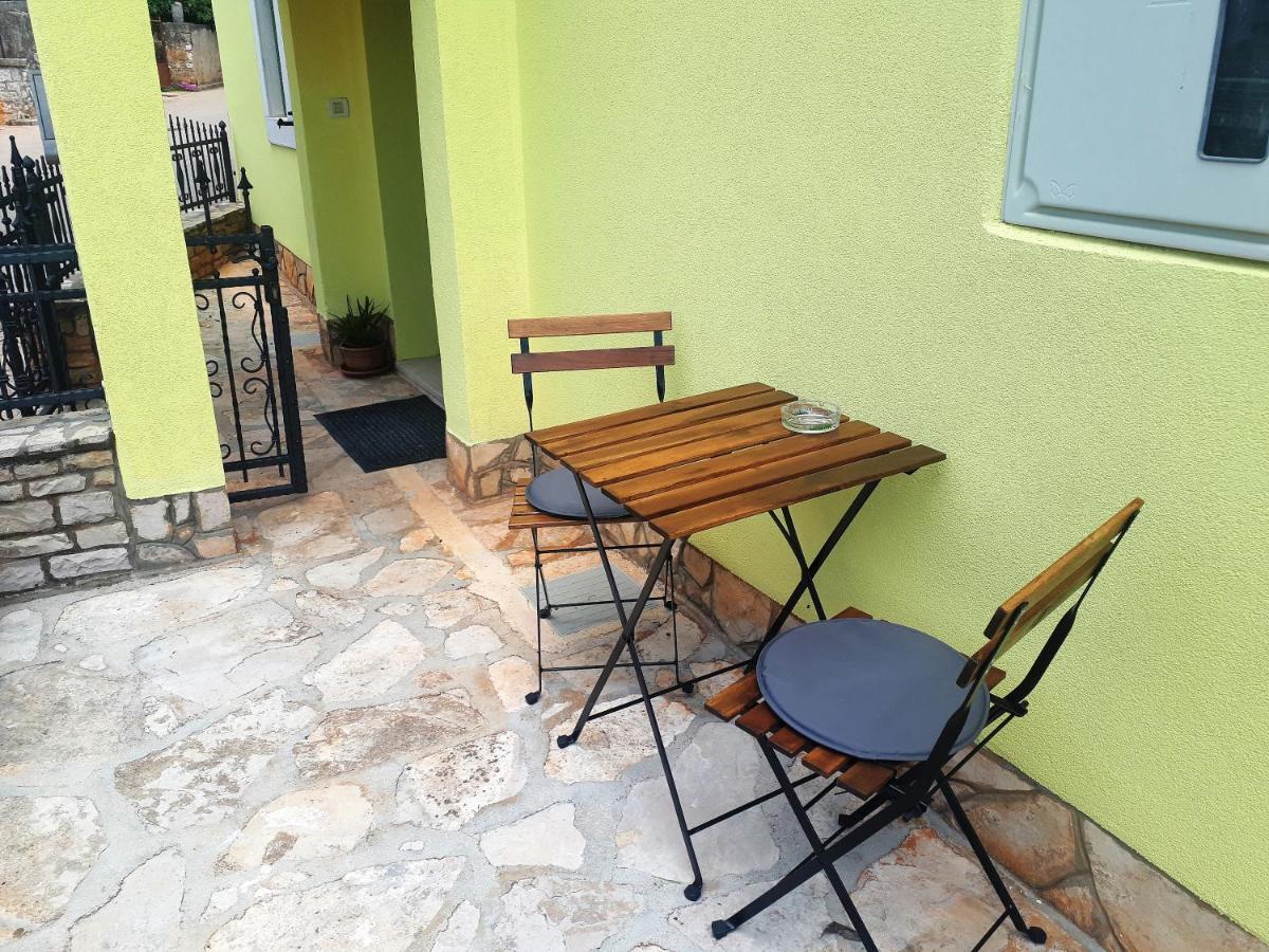 Apartment Terra Rossa Kaštelir Exterior foto